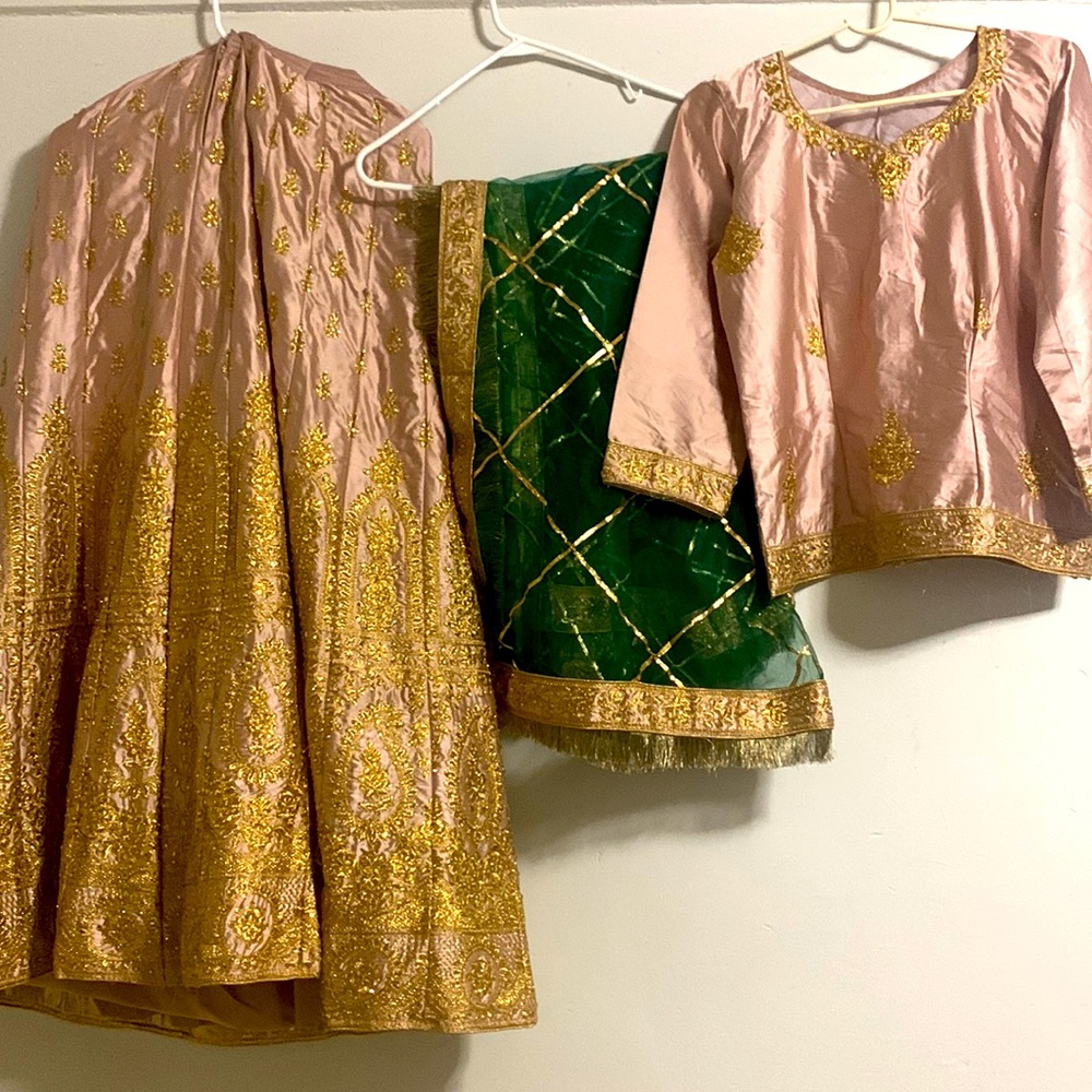 Mauve And Gold Mehndi Lehnga Dress